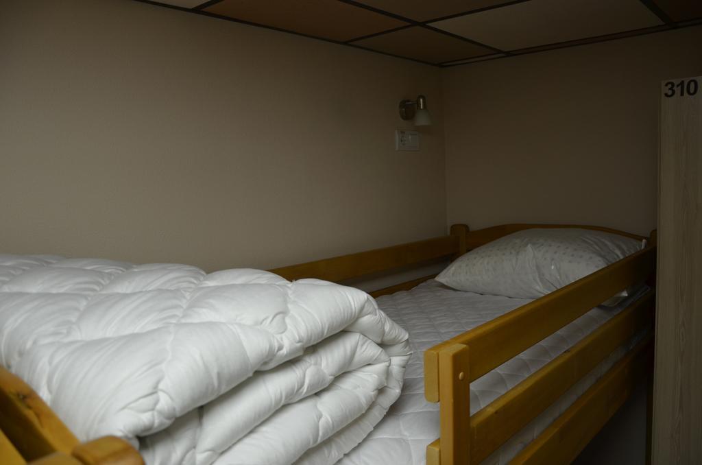 Hostel Vshokoladi Kiev Kamer foto