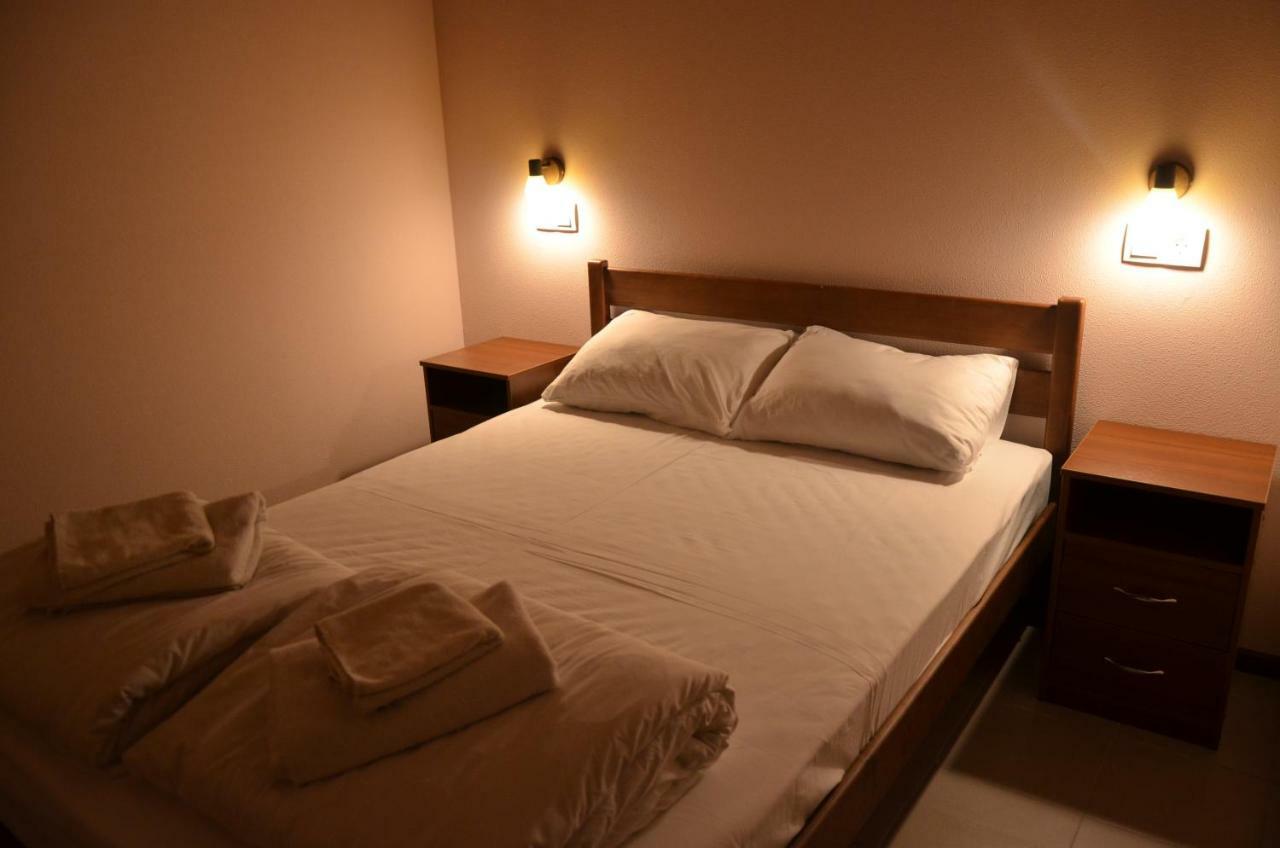 Hostel Vshokoladi Kiev Buitenkant foto