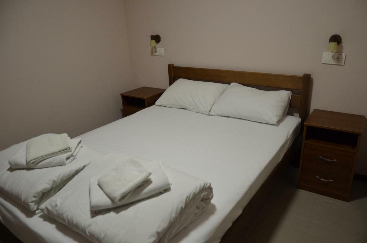 Hostel Vshokoladi Kiev Buitenkant foto